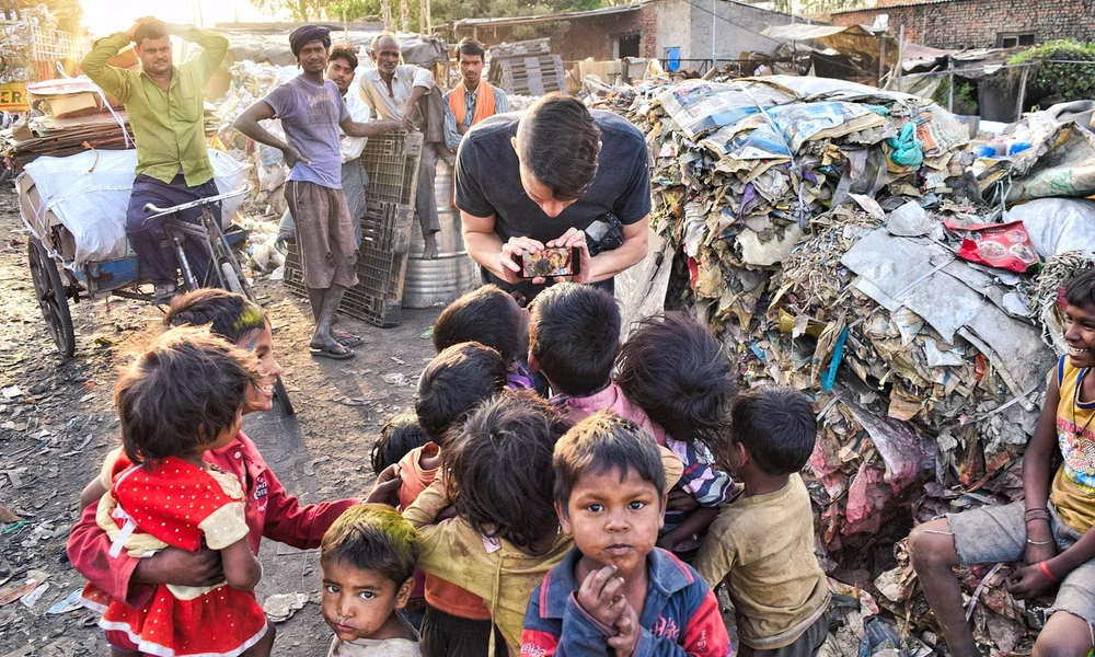 Navigating the Challenges and Impacts of Slum Tourism in Modern Travel