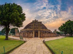 Discover the Rich and Responsible Tourism Experiences Madhya Pradesh Highlights at USTOA 2025