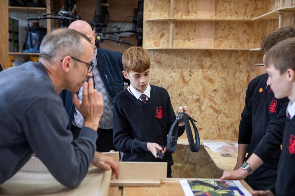 Manor Church of England Academy at Yorkshire Artspace: Developing a Dog Tread Harness Prototype
