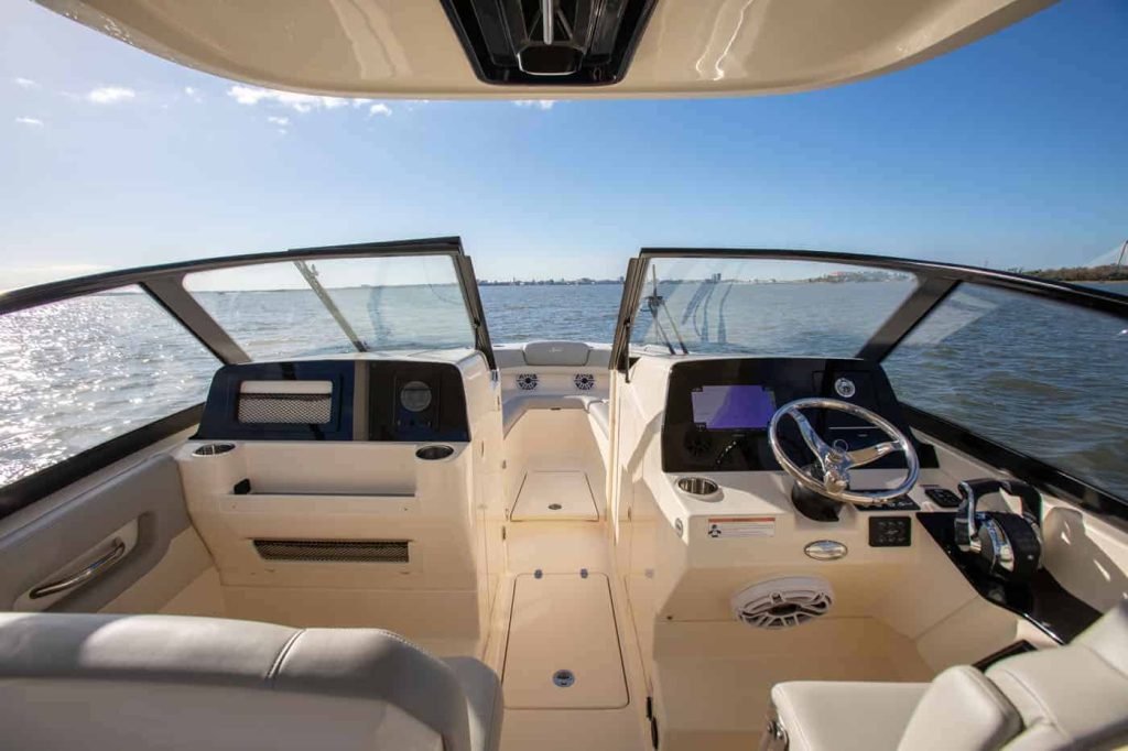 Dual Console Boats: Practical Choices for Fishing, Cruising and Watersports