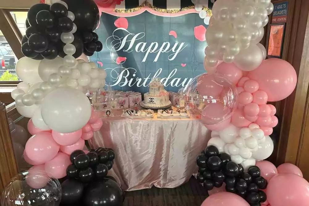 劳德代尔堡私密生日游艇租赁：实用技巧和选项