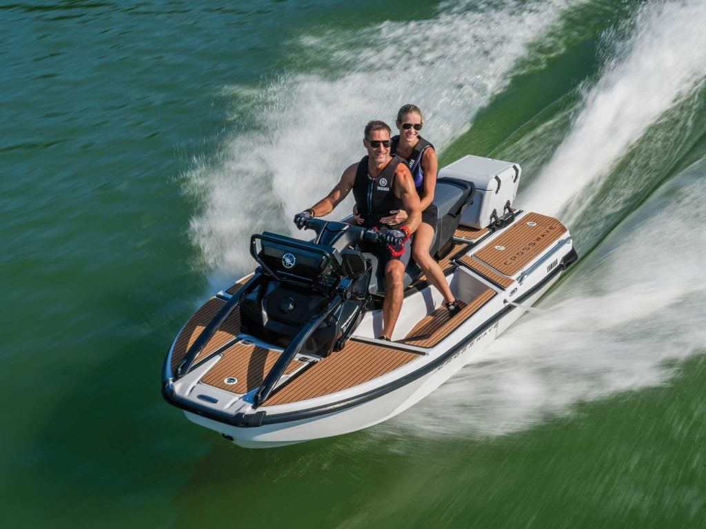 Yamaha CrossWave recension – kompakt fiskebåt med stor potential för touring