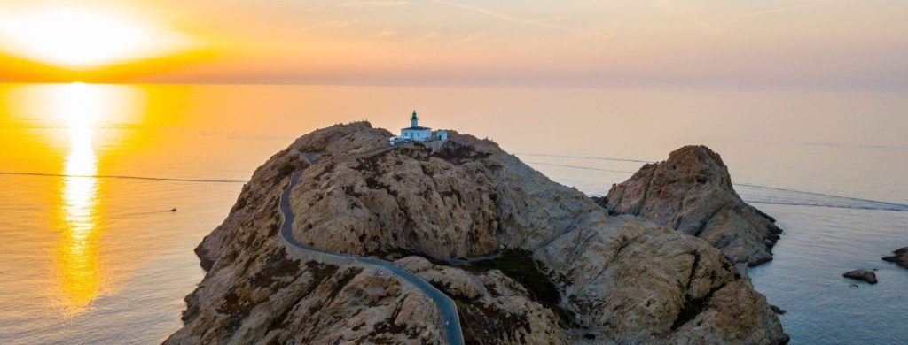 One-Week Sailing Route Around Corsica: Ajaccio, Sagone, Girolata, Calvi, Cargèse