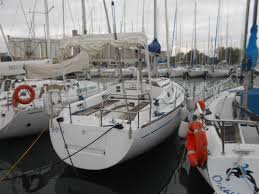 Trä Caribbea 30 “Arkhe” (2015) — CE Kategori B, registrerad i italienska skeppsregistret