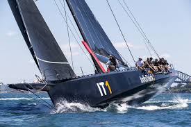Från Sydney Hobart-starter till marknader för foilande övergångar: en årsöversikt av seglingen