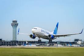 United розширює свій вузол у Чикаго О'Хара до 750 рейсів на день на літо 2026 року, збільшуючи маршрути та туризм