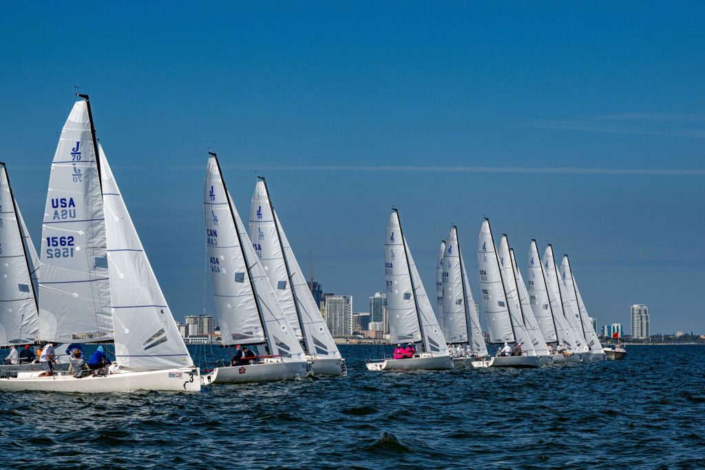 ستستخدم Vakaros RaceSense لإدارة البدايات لـ J/70 و Melges 24 في سلسلة Helly Hansen Sailing World Regatta في سانت بطرسبرغ