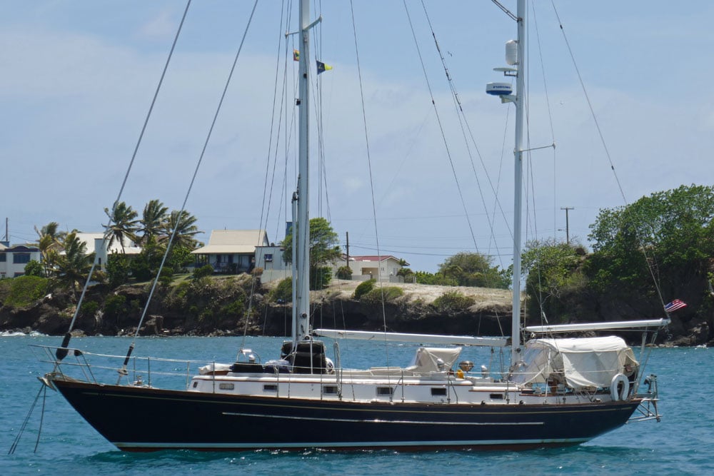 Mason 43 — Full-Keel Offshore Cruiser: Specs, Performance and Liveaboard Notes