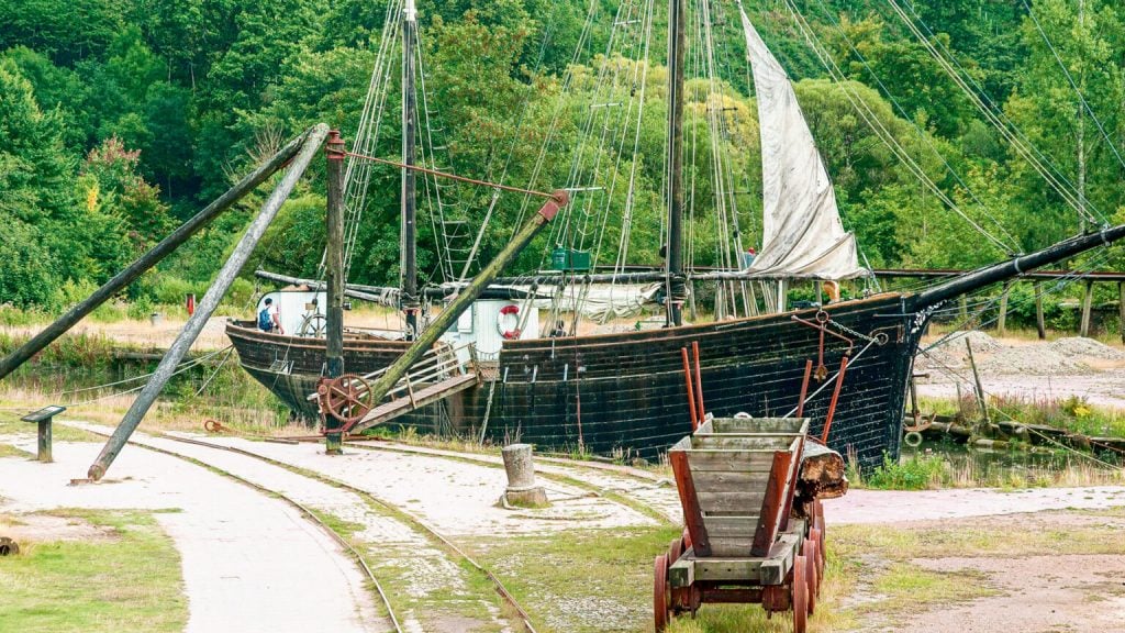 Garlandstone: Historiallisen Lounais-Englannin kauppaketšin logistiset ja säilyttämiseen liittyvät haasteet