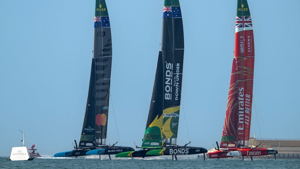 Dylan Fletcherin taktinen analyysi Emirates GBR:n SailGP-voitosta Abu Dhabissa