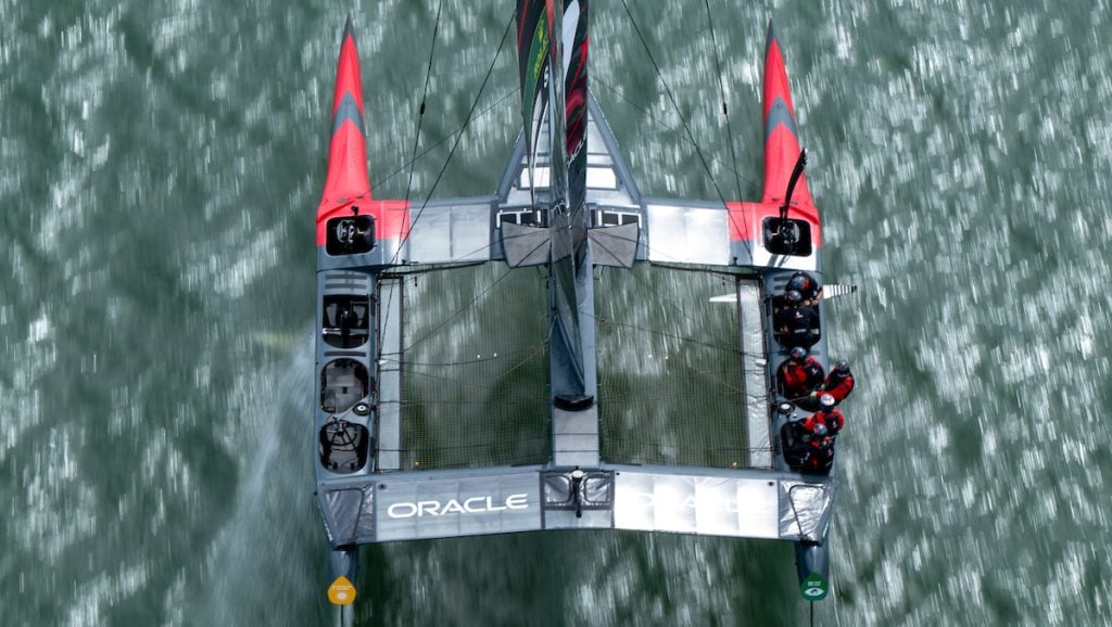 SailGP أوكلاند 2026 على الهواء مباشرة: البث العالمي، والبث المباشر ونصائح عملية للمشاهدة