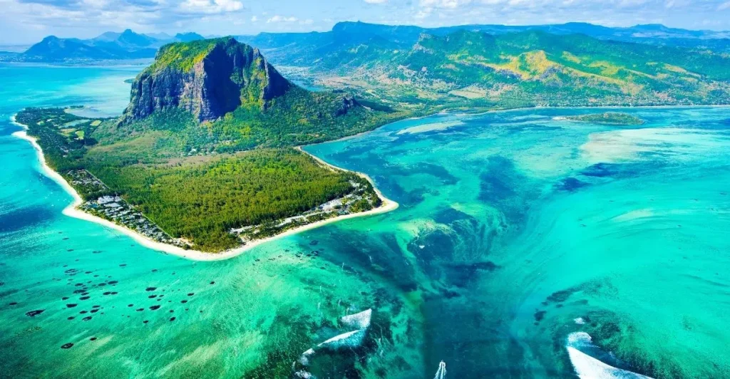 Sju nätters yachtrutt på Mauritius: Från La Balise Marina till Île aux Bénitiers och vidare