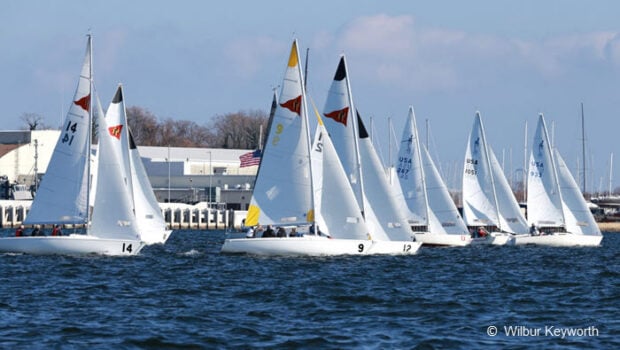 Regata de iarnă Frostbite în Annapolis: Echipament, tactici și lecții de la echipaj