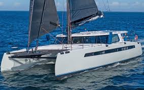 Análisis del Balance 580: Un Catamarán Rápido y Cómodo para Travesías Largas