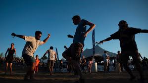 Hinterland 2026 : Scène des feux de camp révélée — Dates, camping et programme des après-spectacles