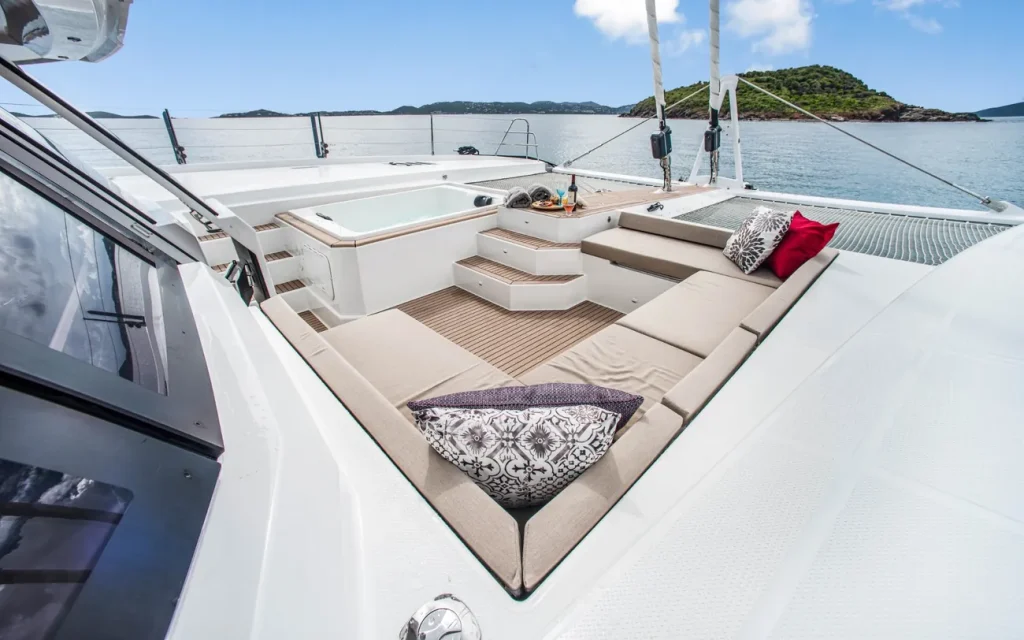 Book Indulgence — Locations privées Fountaine Pajot Alegria 67 aux Îles Vierges britanniques en 2026