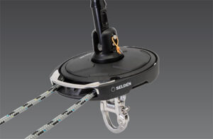 Essential February Updates for Sailing Gear: Performance Jacket, CXr Furler, and GARMIN GPSMAP® 9213xsv