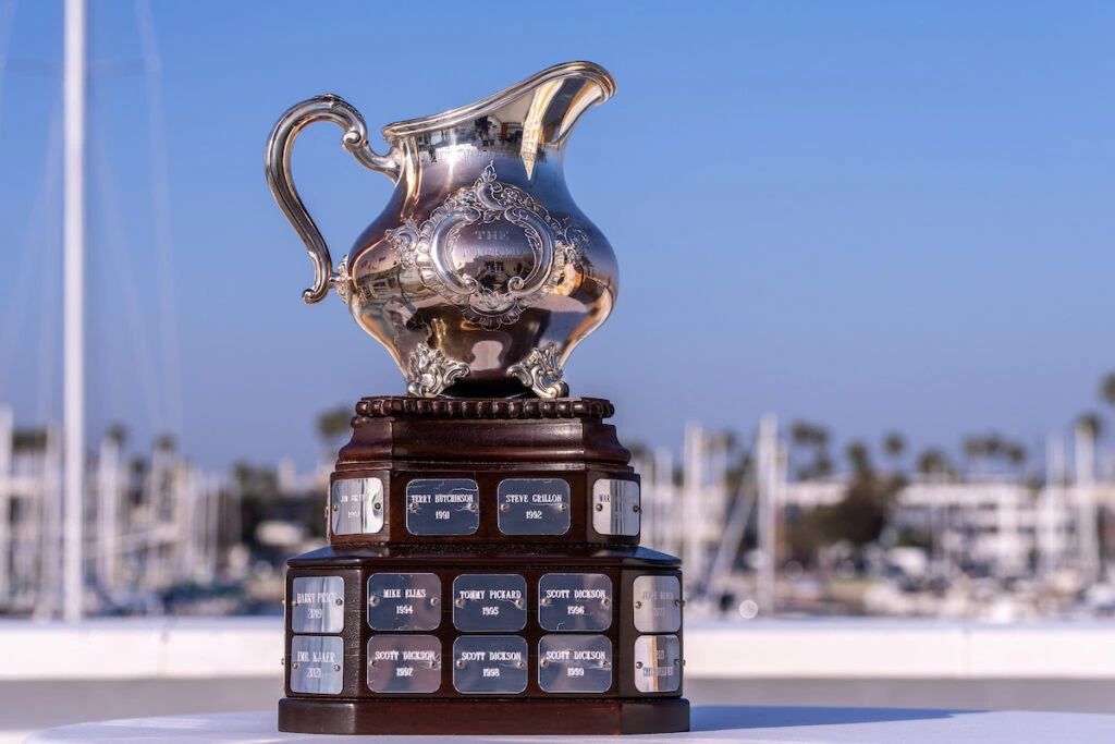 Long Beach Ficker Cup: Csapatok, Hajók és Mit Jelent Ez a Helyi Vitorlás Turizmus Számára